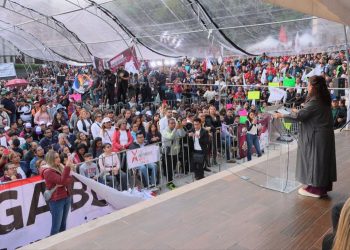 Este viernes, durante el segundo día de su gira de agradecimiento por la Ciudad de México, la jefa de Gobierno electa, Clara Brugada Molina, visitó las alcaldías Cuajimalpa y La Magdalena Contreras. FOTO: Especial