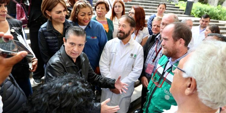 El alcalde Giovani Gutiérrez coincidió con la aseveración del funcionario federal y recordó que la venta y consumo de alcohol es un foco rojo que afecta no sólo a la alcaldía, sino a la capital del país y a varias ciudades de México.