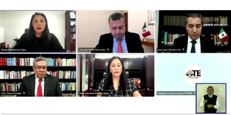 Con el voto de calidad del magistrado presidente interino, el zacatecano Armando Ambriz, el Tribunal Electoral de la Ciudad de México anuló la elección para la Alcaldía Cuauhtémoc, toda vez que consideraron hubo violencia política contra la mujer en razón de género (VPMG), en contra de Catalina Monreal, por parte de la ganadora de la contienda, Alessandra Rojo de la Vega. FOTO: Pantalla