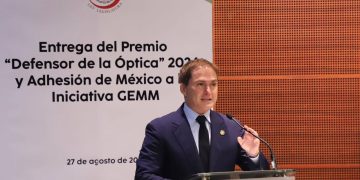 Impugnará Casarín resolución del INE por su rebase de gastos. FOTO: Especial