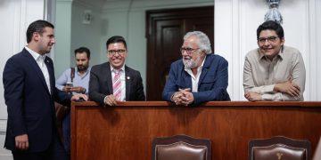 El próximo titular de la Secretaría de Planeación y Ordenamiento Territorial de la CDMX, Alejandro Encinas, llamó a las y los legisladores de los Congresos de la del Congreso de la Ciudad de México, Estado de México, Hidalgo y Morelos a derribar los muros invisibles que limitan las políticas metropolitanas. FOTO: Especial