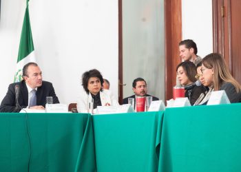 Reconocen al panista Orvañanos por continuar programas 4T