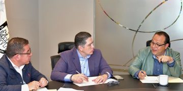 Ahora ya se sabe quién fue el cerebro detrás de la “suspensión de actividades” del estadio azul y de la Plaza de Toros México. Se trata del funcionario más poderoso de la Alcaldía Benito Juárez, Bernardo Lartigue, el jefe de Gabinete. FOTO: X / Bernardo Lartigue