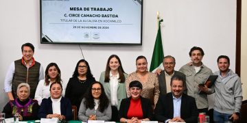 En mesa de trabajo con la titular de la alcaldía Xochimilco, Circe Camacho Bastida, las personas legisladoras del Congreso de la Ciudad de México reconocieron el esfuerzo realizado para detectar irregularidades y combatir actos de corrupción de administraciones anteriores, y ofrecieron su apoyo para mejorar las condiciones de la demarcación, en beneficio de su población.