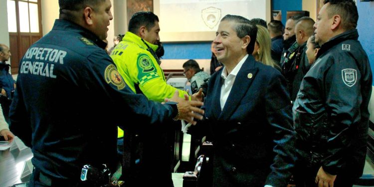 El año que cierra fue de grandes retos, de pruebas y de compromiso social con nuestra demarcación, así seguiremos: Giovani Gutiérrez