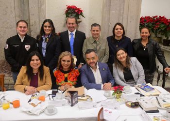 Autoridades de la Secretaría de Gestión Integral de Riesgos y Protección Civil y de la Consejería Jurídica del Gobierno de la Ciudad de México recomendaron a los alcaldes que refuercen sus programas internos de protección civil y medidas de prevención en instalaciones de las Alcaldías. FOTO: Especial