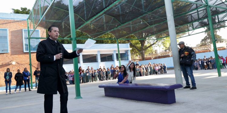 Construimos entornos seguros para las familias, Giovani