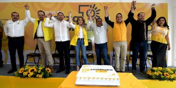 Tardó un año, pero se hizo justicia. Para efectos prácticos es definitivo: Nora Arias Contreras ha sido reconocida por el Tribunal Electoral de la Ciudad de México (TECDMX) como la presidenta del PRDCDMX, sentencia en la que le ordenan al Instituto Electoral de la Ciudad de México (IECM) que haga los trámites correspondientes en un plazo máximo de 10 días hábiles a partir de la notificación que debió ser este lunes. FOTO: Especial