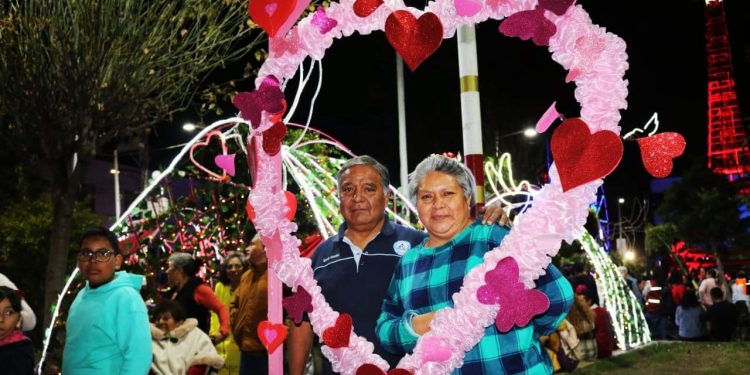 El Gran Festival del Amor y la Amistad «Bésame mucho. Bésame siempre», se llevará a cabo en Tláhuac de mis Amores a partir de mañana jueves 13 y hasta el próximo 16 de febrero, con motivo del Día de San Valentín. FOTOS: Especial