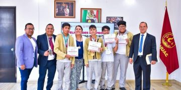 Alumnos de Tláhuac ganan en olimpiada de robótica, alcaldía los apoya
