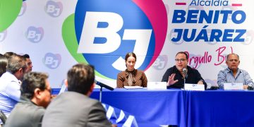 La alcaldía Benito Juárez llevó a cabo la primera reunión con representantes legales de plazas comerciales, con el objetivo de reforzar la coordinación en materia de seguridad y protección civil. FOTO: Especial