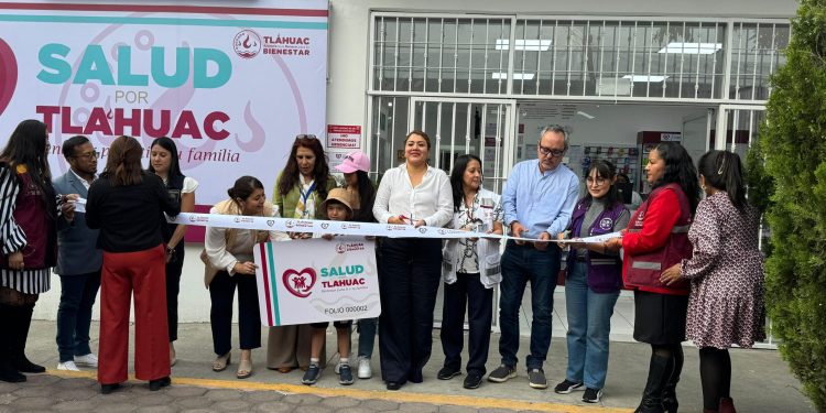 Inauguran programa: “Tláhuac por tu salud, te queremos bien”