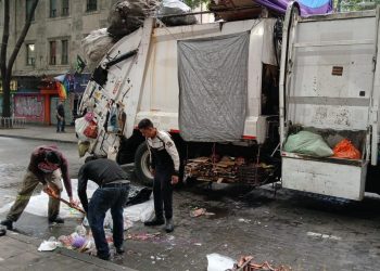 Alcaldía Cuauhtémoc recoge 30 toneladas de basura tras marcha del Orgullo 2025