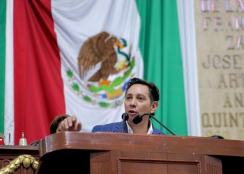 Desde la tribuna del Congreso de la Ciudad de México, el Diputado Federico Chávez Semerena hizo un llamado enérgico a las autoridades capitalinas para esclarecer y sancionar el presunto desvío de más de 13 millones de pesos durante la administración del exalcalde de Xochimilco, José Carlos Acosta.