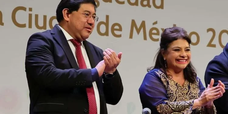 El ex alcalde de Xochimilco, José Carlos Acosta no ha logrado solventar las observaciones de la Auditoría Superior de la Federación (ASF) que le descubrió pagos por más de 100 millones de pesos por “obra no ejecutada o sin evidencia de ejecución”, con recursos federales. FOTO: Especial