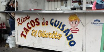 “El ataque a los rótulos fue una tentativa de homicidio cultural. Hoy decimos con hechos: la Cuauhtémoc no se borra, se pinta con orgullo”, afirmó la alcaldesa durante el anuncio del programa, en el Mercado San Juan, el pasado octubre.