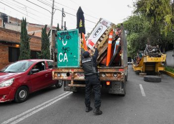Alcaldía BJ retira una tonelada de enseres y libera vía pública