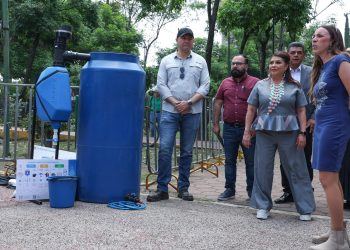 Presenta Brugada programa 'Cosecha de Lluvias' en Coyoacán