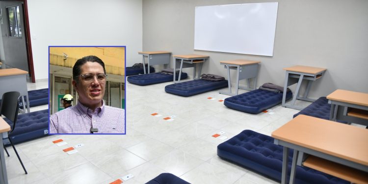 La alcaldía Benito Juárez habilitó el Centro para la Prevención de las Violencias de Género hacia las Mujeres y su Empoderamiento como albergue para que los damnificados de la explosión, por presunta acumulación de gas en el edificio de Edzna 42, Colonia Independencia, tengan un lugar para instalarse temporalmente y cuenten con los servicios básicos.