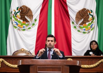 El Congreso de la Ciudad de México aprobó la iniciativa presentada el pasado 13 de mayo por el diputado Pedro Haces Lago, del Grupo Parlamentario de Morena, para reformar la Ley de Acceso de las Mujeres a una Vida Libre de Violencia y la Ley de Igualdad Sustantiva entre Mujeres y Hombres de la capital.