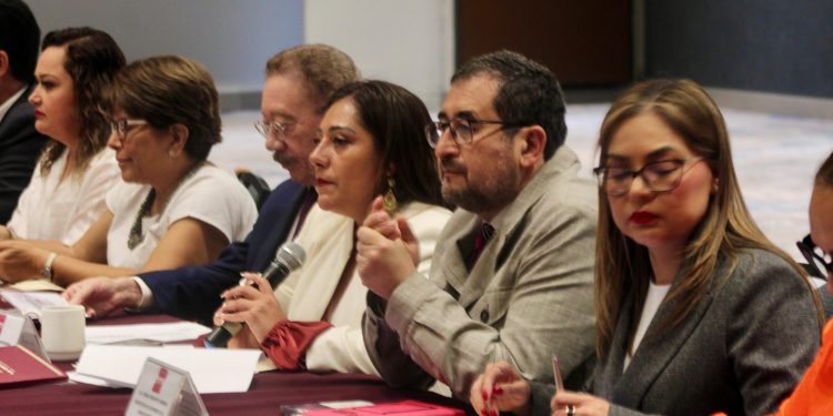 Por unanimidad, Morena ratifica a Xóchitl y a Brenda