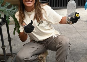 Este fin de semana, la alcaldesa Alessandra Rojo de Vega encabezó una jornada de recolección y limpieza en la vía pública, que recorrió varios kilómetros en calles de las colonias Juárez, San Rafael, Tabacalera y Cuauhtémoc, terminando en la explanada del Monumento a la Madre. FOTO: Especial