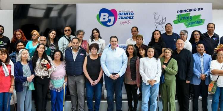 Cada familia recibió un apoyo de 20 mil pesos, lo que representa un presupuesto total de $640 mil pesos destinados a respaldar a los vecinos afectados. FOTOS: Especial