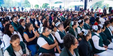 “Quiero convocar a la población a que se vacune, a toda la población de la Ciudad de México que se vacune contra el sarampión; de seis meses a 50 años de edad, hay vacunas suficientes para lograrlo”, enfatizó la mandataria capitalina ante funcionarios de Salud del gobierno federal y de la Ciudad de México”. FOTO: Especial