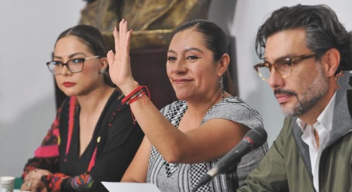 “Lo importante es cómo votan en el Congreso”, respondió la presidenta a pregunta expresa sobre las declaraciones del senador del PVEM, Luis Armando Melgar –cercano al dueño de TV Azteca–, quien dijo que van a analizar si en el 2027 hacen alianza con Morena. FOTO: Especial