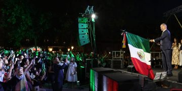 Qurino Ordaz aseguró que México es un país estable, confiable y de grandes oportunidades gracias a la solidez económica, por lo que la presencia de empresas españolas ha ido creciendo en nuestro país a la par que empresas mexicanas están más presentes y fuertes en España. FOTOS: Especial