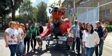 Alcaldía BJ promueve tradiciones mexicanas en desfile de alebrijes