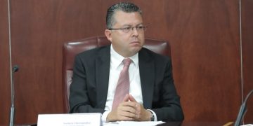 Desde el 28 de mayo, más de 4 meses, el Tribunal Electoral de la Ciudad de México, que preside Armando Ambriz, recibió el mandato de la Sala Superior del Tribunal Electoral del Poder Judicial de la Federación para que emita un resolutivo en el que reproduzca su sentencia en que se reconoce a Nora Arias como la presidenta del PRD Ciudad de México. FOTO: Especial