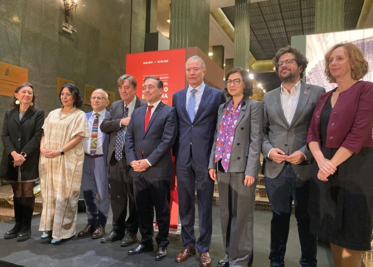 Este viernes 31 de octubre se presentó en Madrid la exposición “La mitad del mundo. La mujer en el México indígena”. Se trata de un proyecto binacional que nace con la aspiración de reforzar los vínculos entre ampos países a través del reconocimiento histórico de las culturas originarias y del papel fundamental de las mujeres en las comunidades indígenas de México. FOTO: Especial