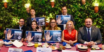 Las elecciones en 2027 en la Ciudad de México no van a ser fáciles para Morena y sus aliados. Los ciudadanos habrán de pasarles factura por el desgaste de Gobierno, especialmente en las 8 Alcaldías que peor gestión han tenido, junto con sus aliados del PT y el PVEM. FOTO: Especial