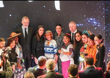 Tras casi 7 años de la publicación de la carta donde el gobierno de México pidió al Reino de España que ofreciera disculpas por lo ocurrido durante “La Conquista”, este jueves autoridades de ambos países se estrecharon la mano en la FITUR 2026. FOTOS: El Independiente / CDMX Magacín