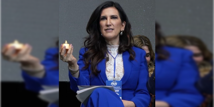 FOTO: RRSS / Kenia López Rabadán