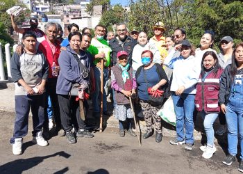 La Alcaldía La Magdalena Contreras llevó a cabo la Jornada de Limpieza de la Barranca Anzaldo, la cual arrancó esta mañana en la colonia El Ocotal, con la participación de autoridades, comuneras y comuneros, así como vecinas y vecinos comprometidos con el cuidado del entorno.