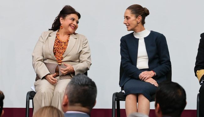 Es posible que se abra la puerta para que también en el caso de la Ciudad de México en el 2027 puedan celebrarse la consulta de revocación de mandato para la Jefatura de Gobierno. FOTO: Archivo 2024