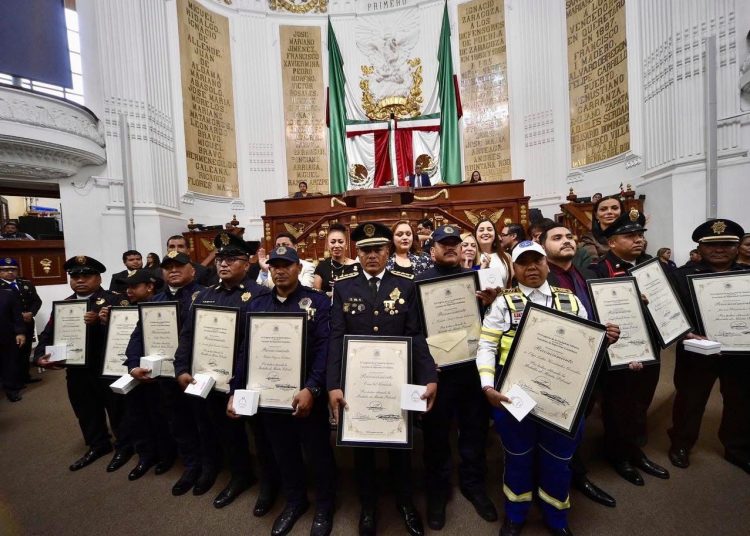 El Congreso de la Ciudad de México se erigirá este martes en magnánimo de condecoraciones, pues va a entregar 79 medallas al mérito, en distintas categorías. FOTO: Especial
