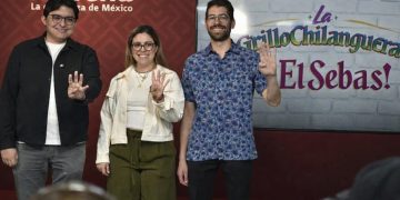 Este domingo volvieron a participar los mismos de siempre y uno nuevo, lo que la consolidó como La GrilloChilanguera de El Sebas, como le dicen a Sebastián Ramírez, ex presidente del partido en la capital del país. FOTO: Alterada irónicamente con IA Gemini-Copilot