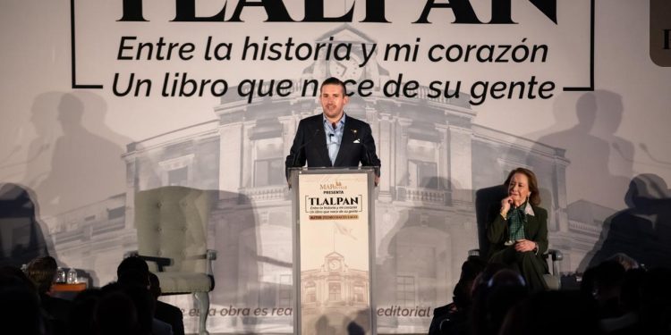 Con la destacada presencia de personalidades del ámbito político, judicial y empresarial de México y la capital, el diputado local Pedro Haces Lago presentó su libro "Tlalpan, entre la historia y mi corazón: un libro que nace de su gente", cuyo objetivo es fortalecer el arraigo, orgullo e identidad de quienes viven en la alcaldía. FOTOS: Especial