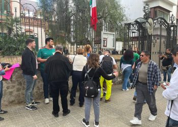 Sheinbaum se reúne con selecto grupo de mexicanos en Barcelona